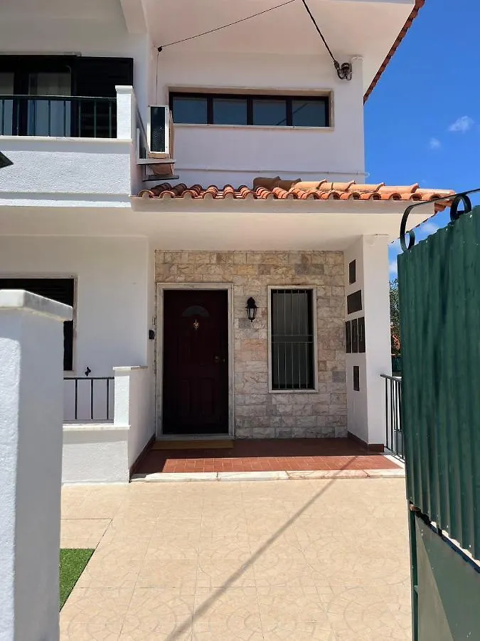 Happy Holiday Cascais - Parede Apartment