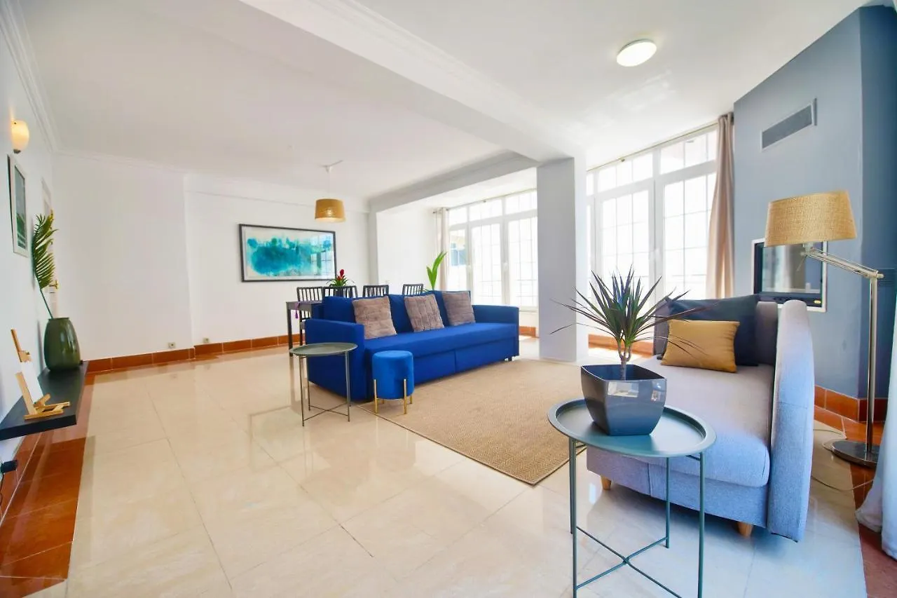 Happy Holiday Cascais - Parede Apartment